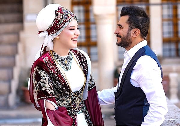 Derya ve Akın