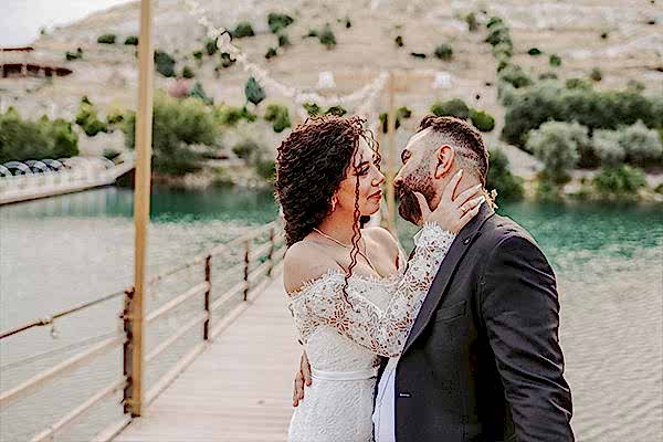 Özlem ve Atilla